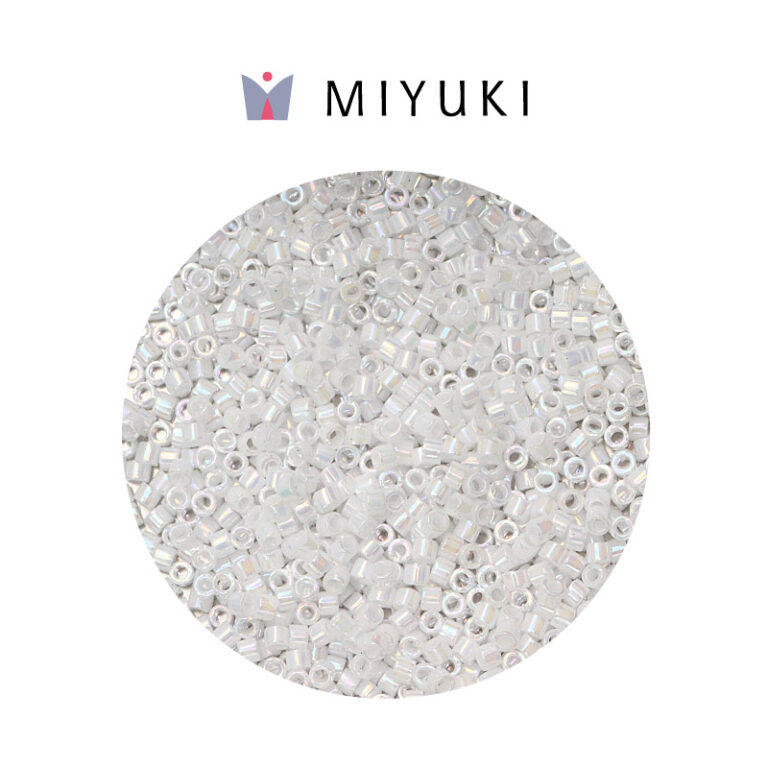 Miyuki Delica Blanco Opaco AB DB0202