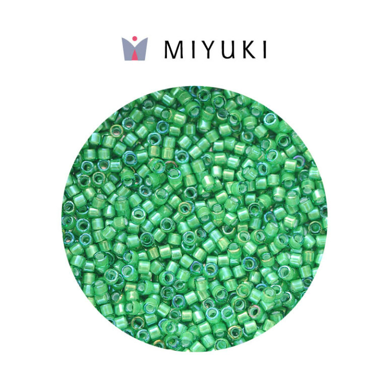 Miyuki Delica White LD Green AB DB1787
