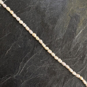 Perla de Rioo Cultivada Arroz Especial  3X4 mm  Ref.0.25